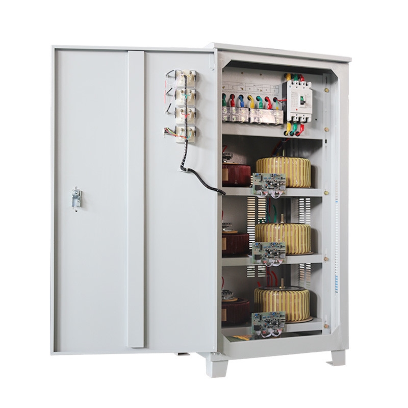 40KVA เครื่องปรับระดับความดันอุตสาหกรรมสามเฟส AC Power Servo เครื่องปรับระดับความดันอัตโนมัติ 380V 400V 415V 480V