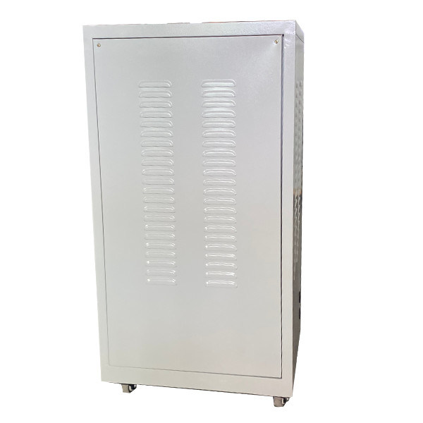TNS-20KVA สามเฟส AC 50-60Hz เซอร์โวมอเตอร์ประเภทตัวควบคุมแรงดันไฟฟ้าความแม่นยำสูงอัตโนมัติเต็มรูปแบบ